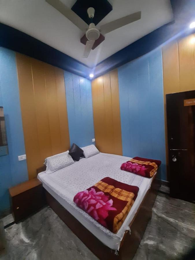 Friends Guest House & Hostel Agra  Ngoại thất bức ảnh