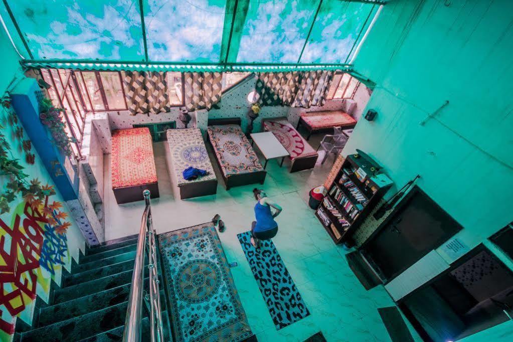Friends Guest House & Hostel Agra  Ngoại thất bức ảnh