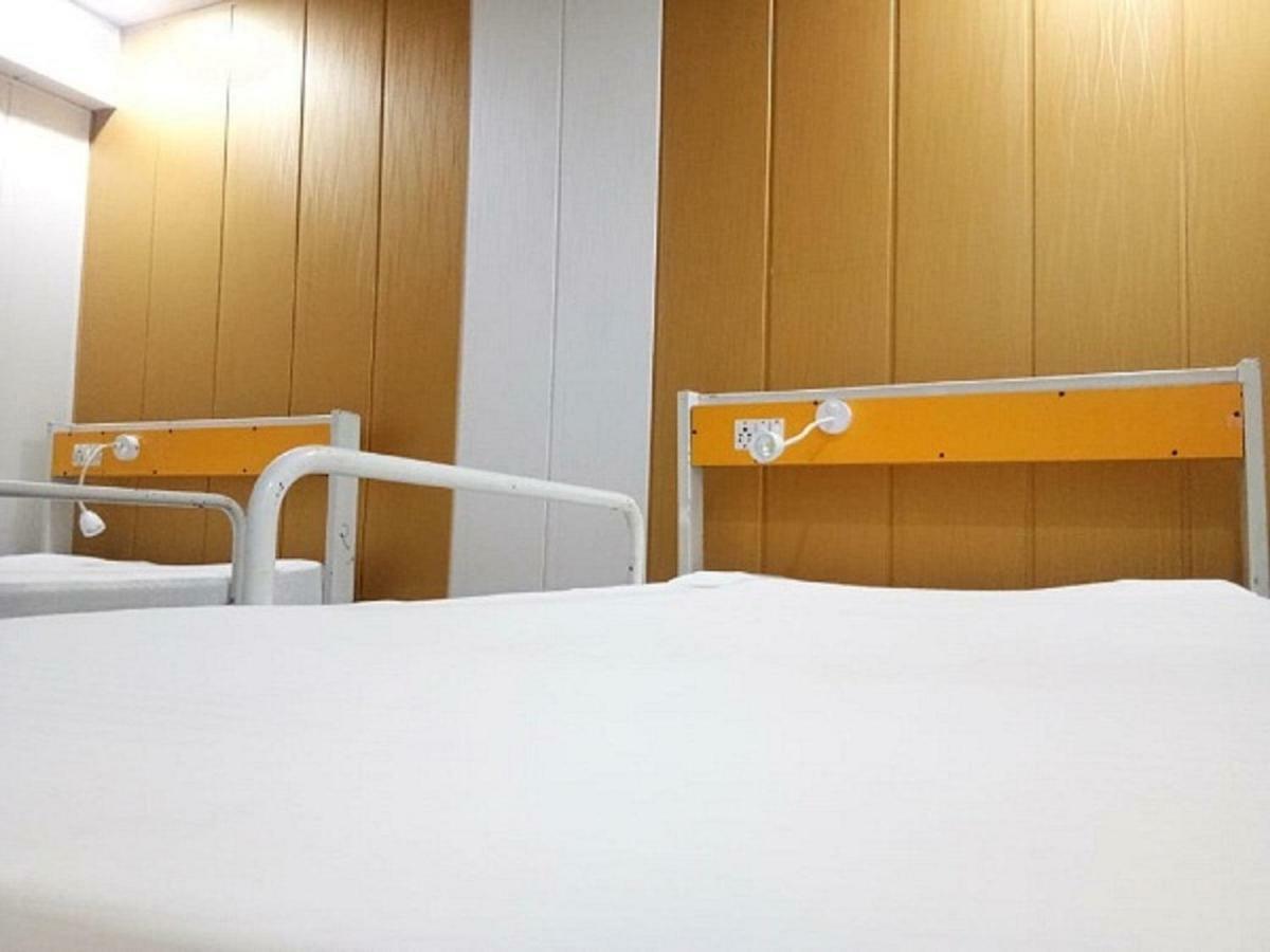 Friends Guest House & Hostel Agra  Ngoại thất bức ảnh