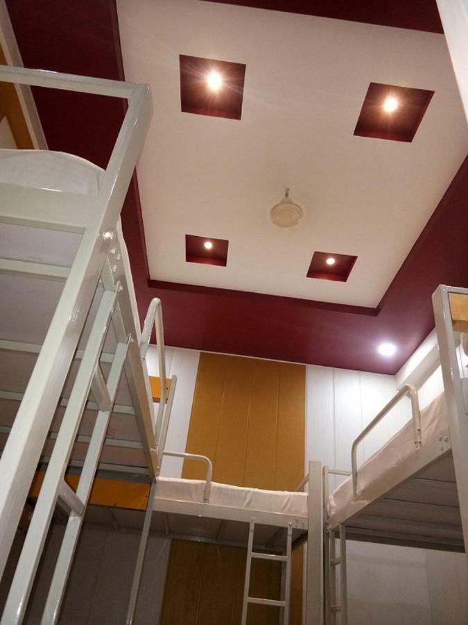 Friends Guest House & Hostel Agra  Ngoại thất bức ảnh